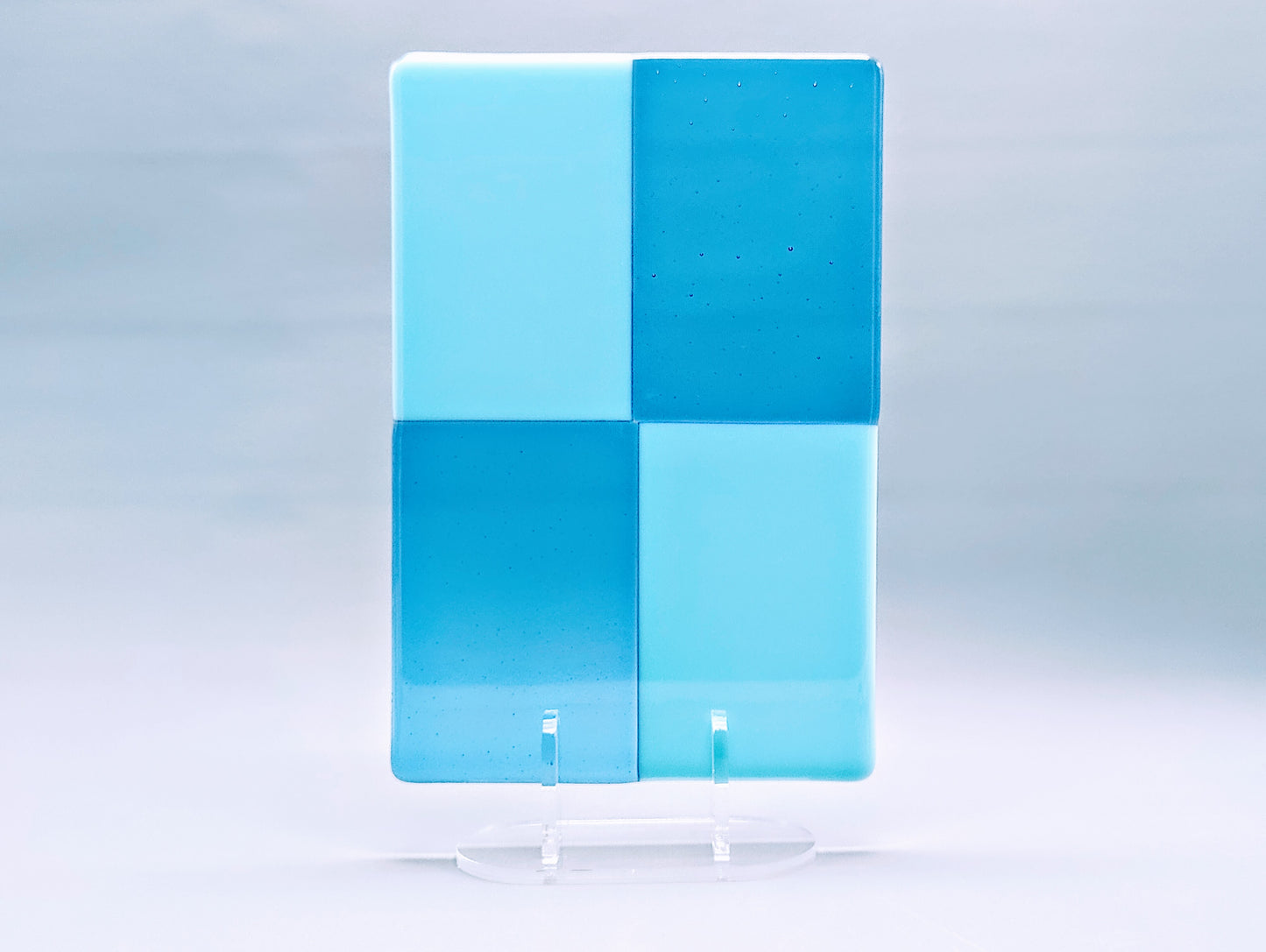 Clear Acrylic Fused Glass Art Stand - Curved, Standard Size