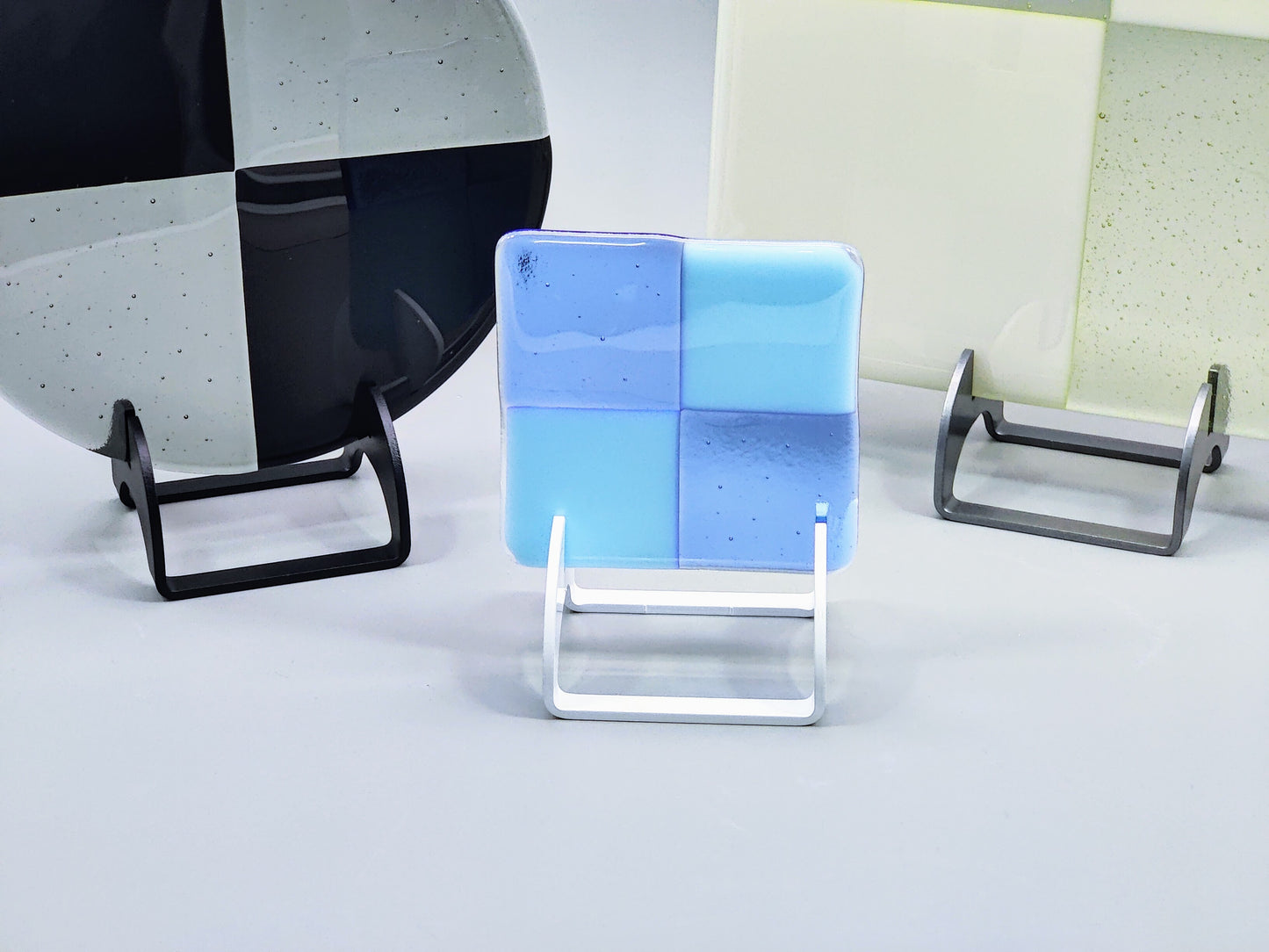 Powder-Coated Aluminum Fused Glass Art Stand - Up-Facing Curved, Standard Size