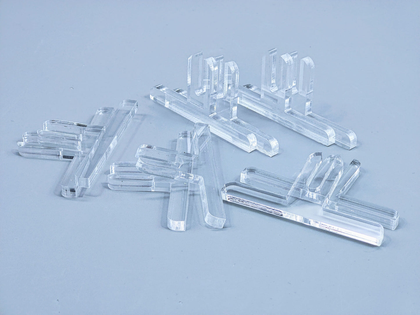 Clear Acrylic 2-Piece Fused Glass Art Stand - Straight, 5 Pair Pack